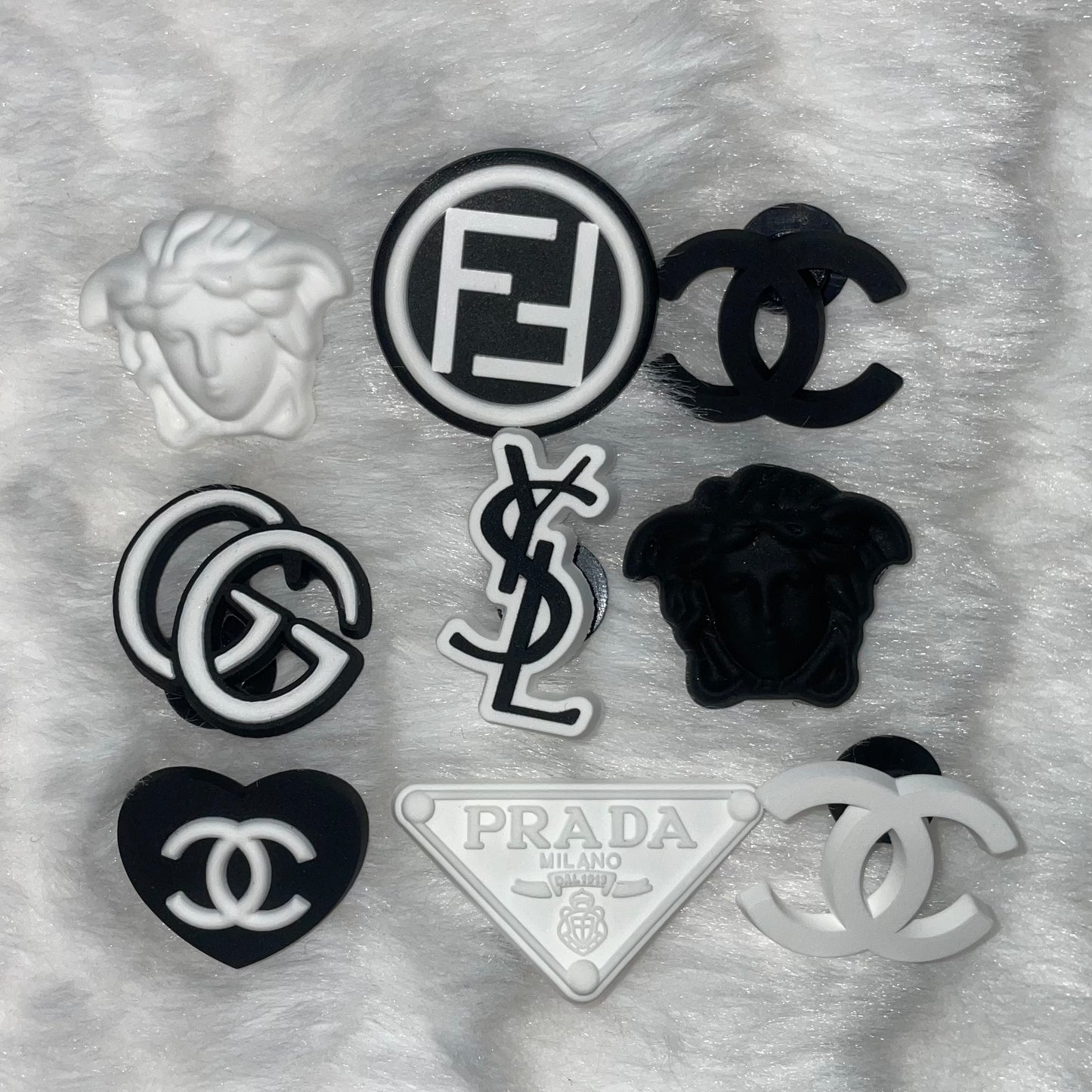 Black/White Bundle